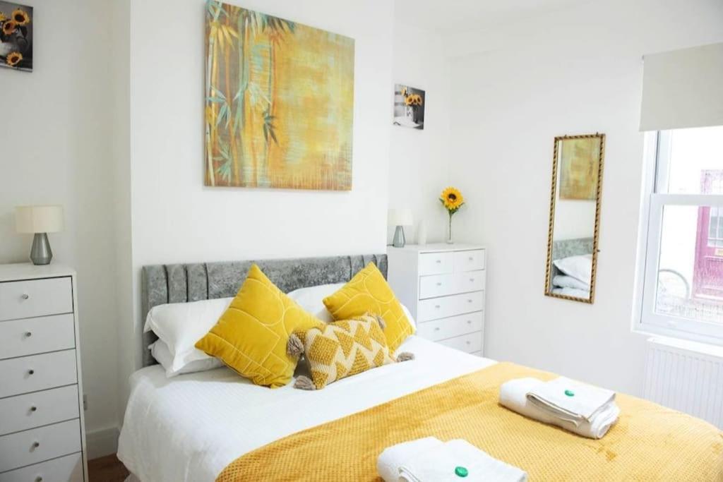 King'S Central Cambridge Apartment מראה חיצוני תמונה