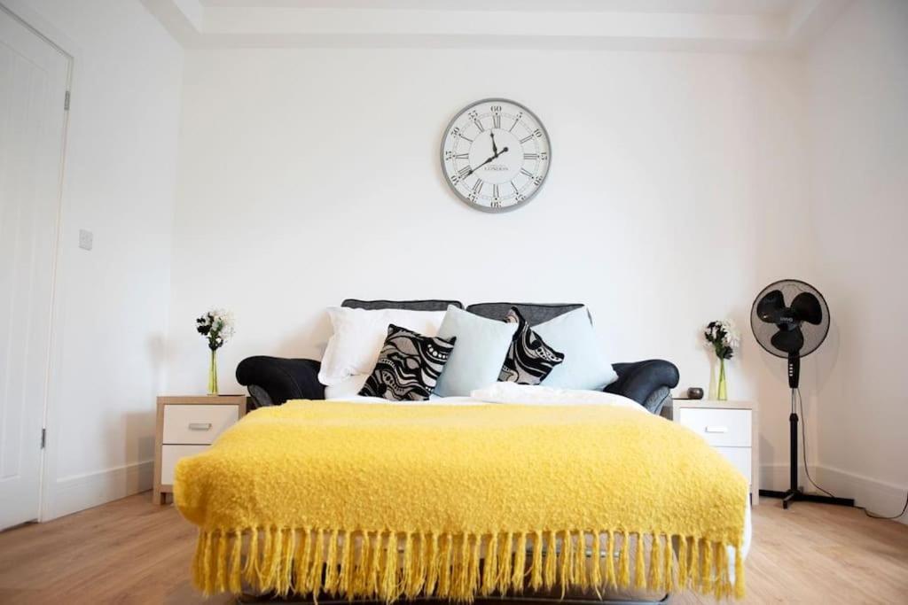 King'S Central Cambridge Apartment מראה חיצוני תמונה